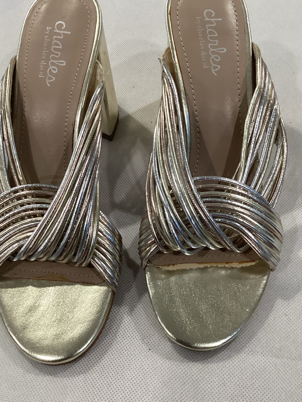 Charlies Metallic Gold Braided Knot Slide Sandals size 8